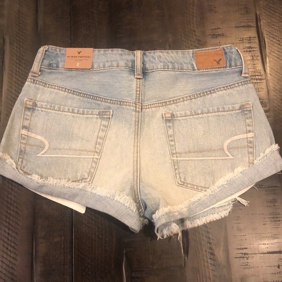 NEW AEO Distressed High Rise Embroidered Festival 100% Cotton Size 2 Jean Shorts - Picture 8 of 16